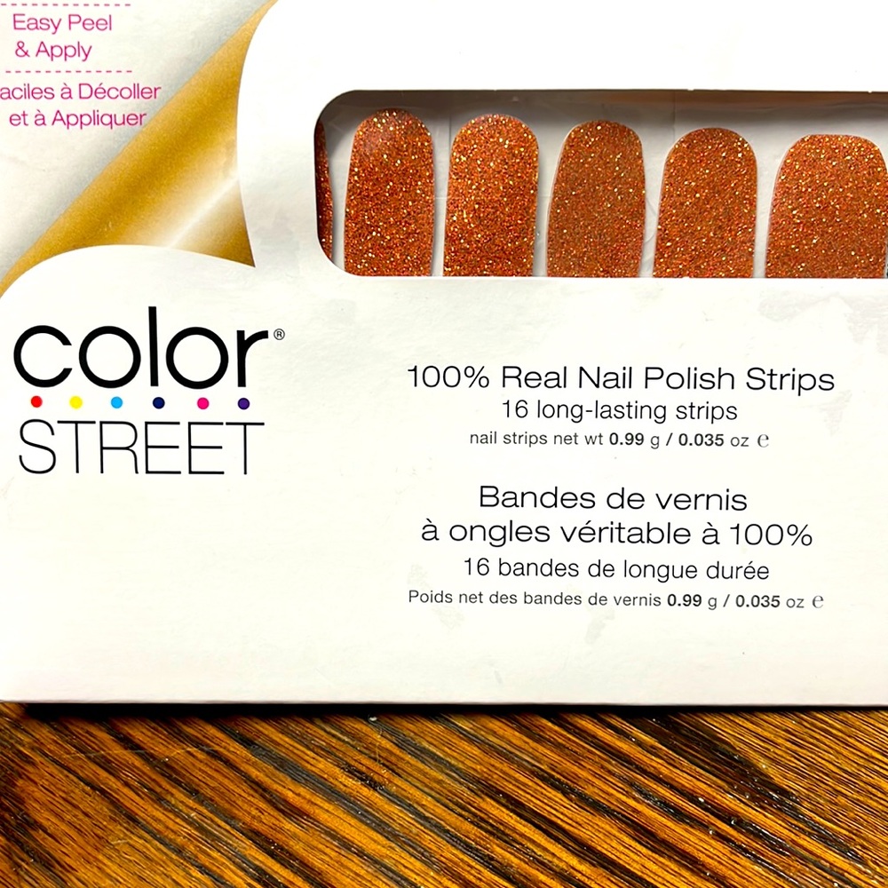 Color Street: Coming in Hot, fiery cooper to gold color shifting glitter shade!